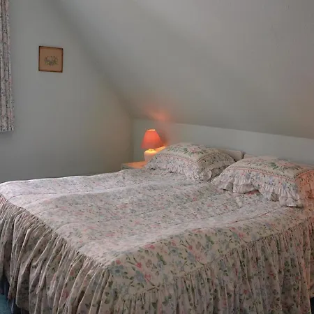 Feriehus Ten-bedroom Holiday Hvalso With Sea View 04 *